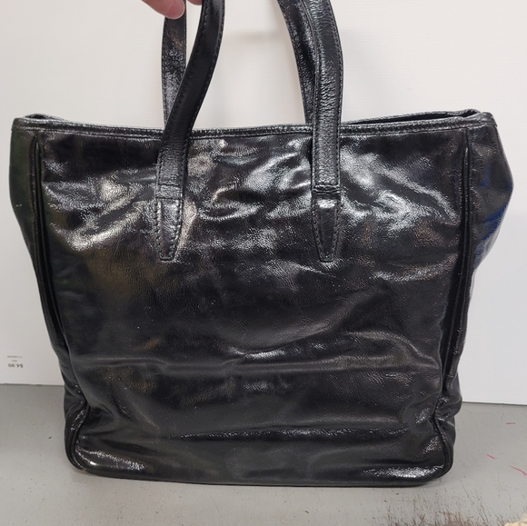 Yves Saint Laurent YSL Tote Bag Y-Mail Patent Leather Black also RARE keyring - Picture 2 of 16